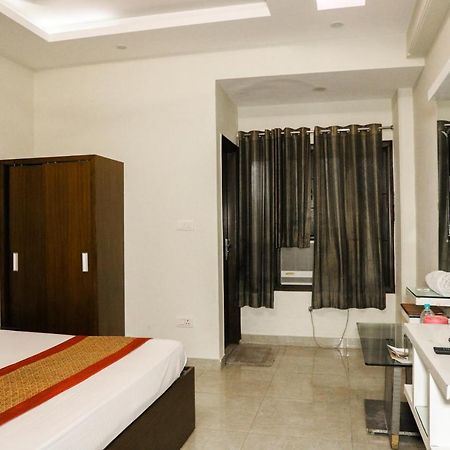 Hotel Centra Inn ניו דלהי מראה חיצוני תמונה